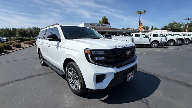 New 2026 Ford Expedition Max Active AWD/4WD image 2