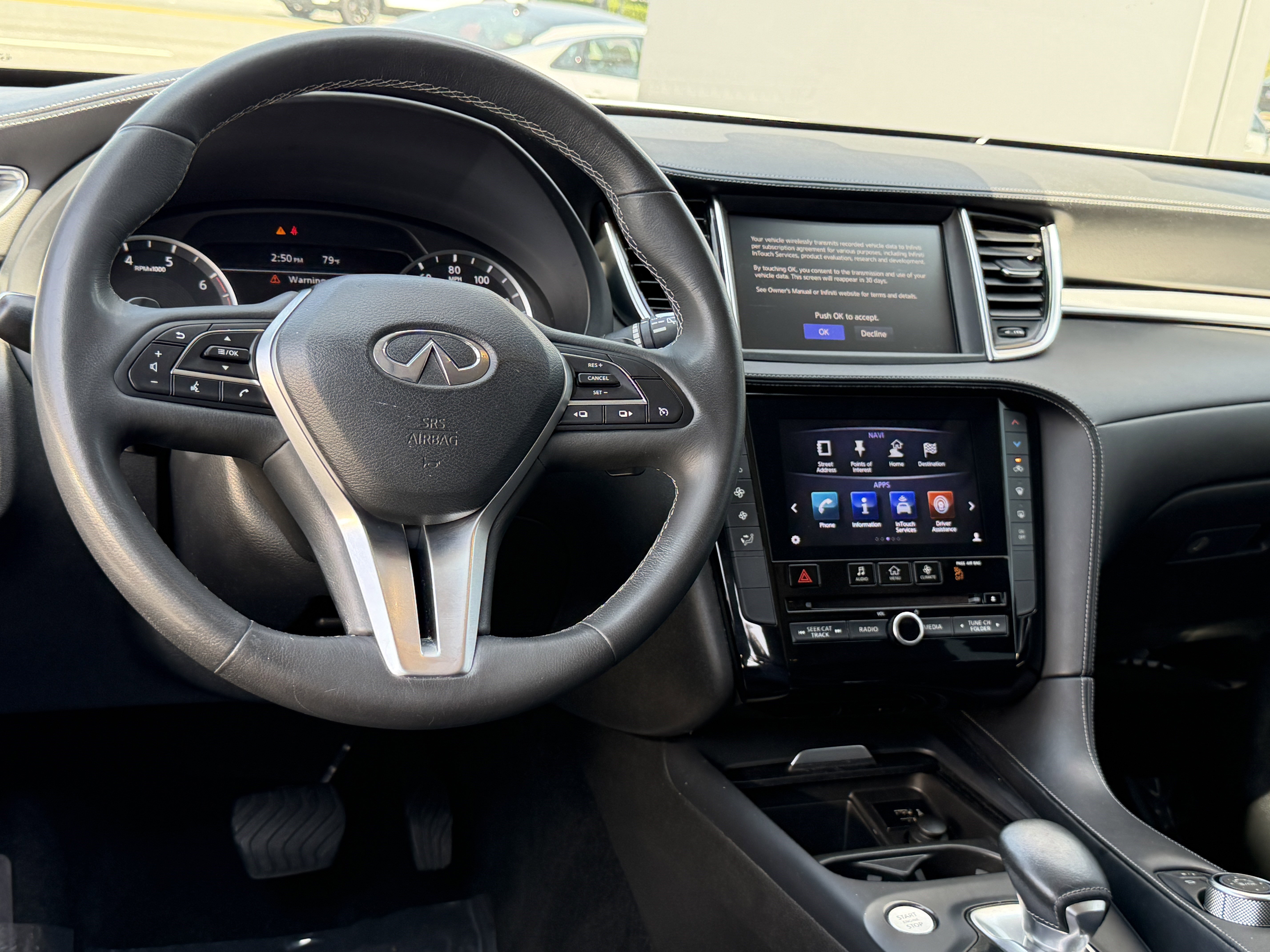 Used 2019 INFINITI QX50 Luxe w/ Navigation Package FWD image 26