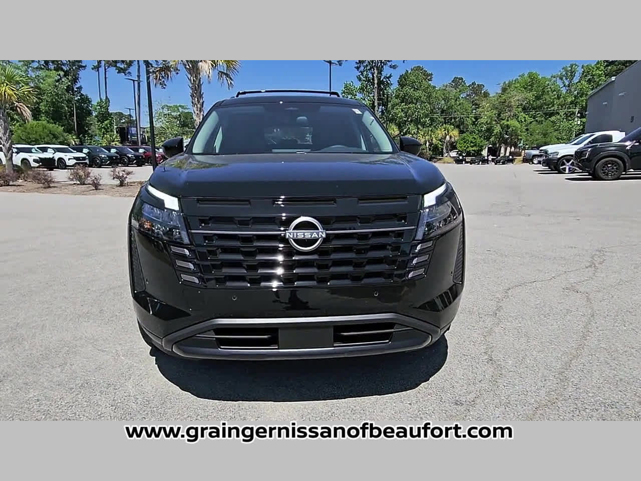 New 2026 Nissan Pathfinder SV FWD image 18