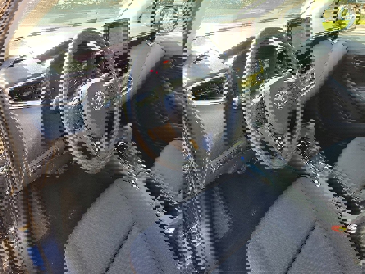 Used 2024 Toyota Corolla LE image 15