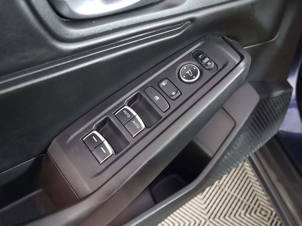 Used 2023 Honda Accord EX image 38