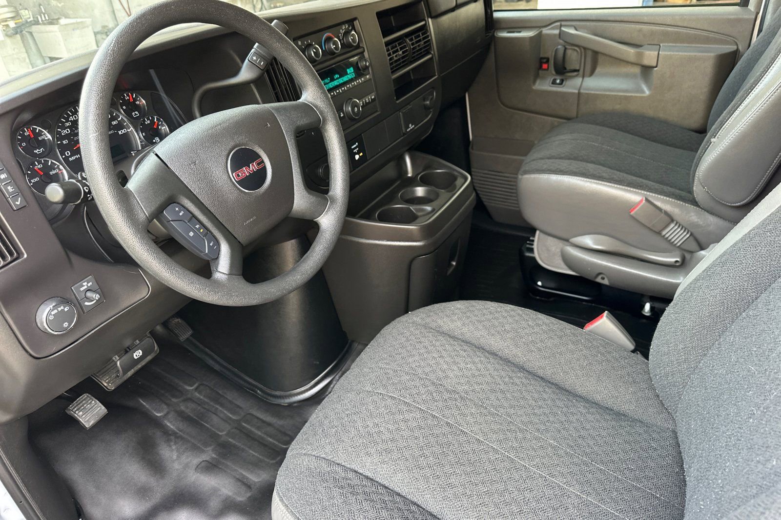 Certified 2024 GMC Savana 2500 w/ Driver Convenience Package image 10