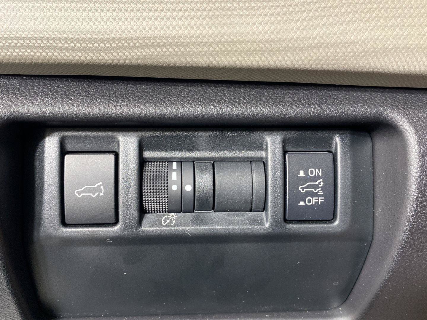 Used 2026 Subaru Forester Premium AWD/4WD image 26