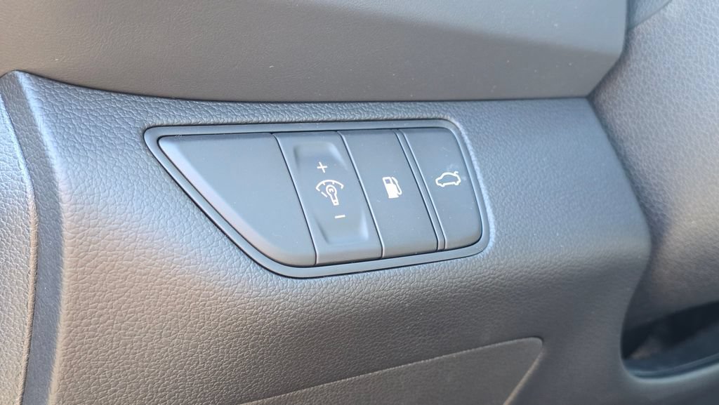 New 2026 Genesis G70 2.5T Prestige AWD/4WD image 25