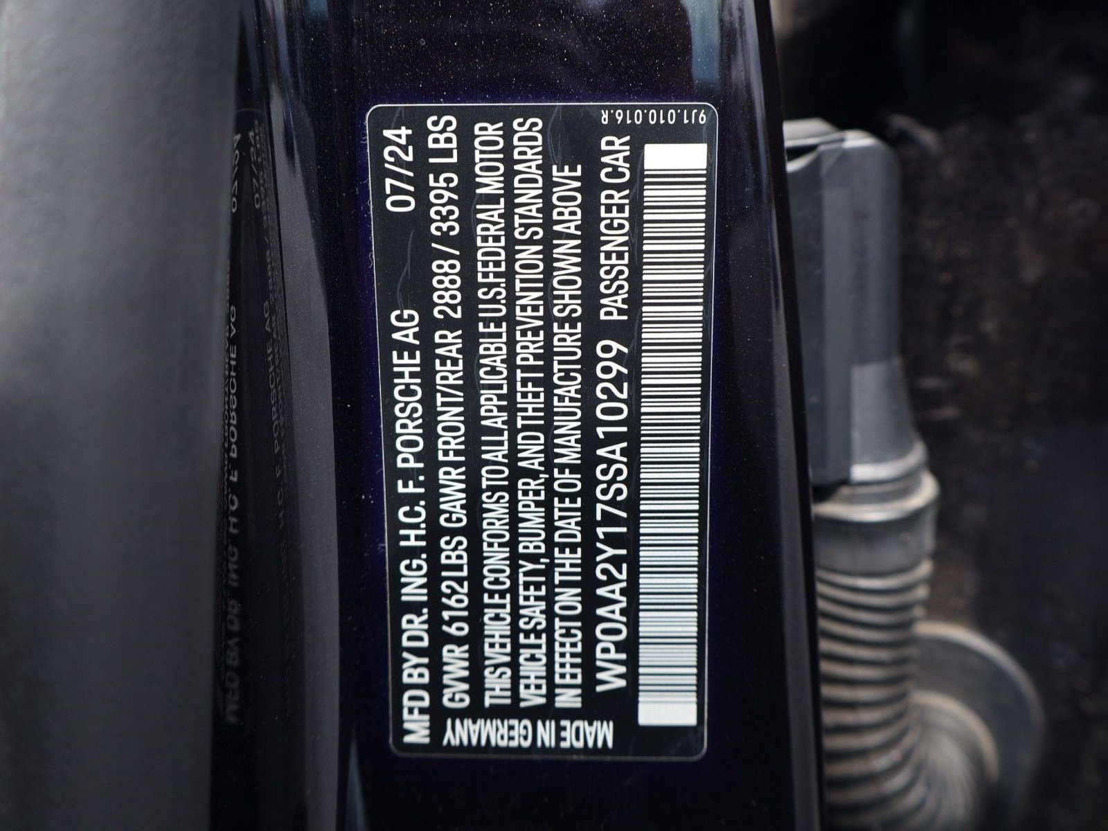 Certified 2025 Porsche Taycan w/ Premium Package RWD image 28