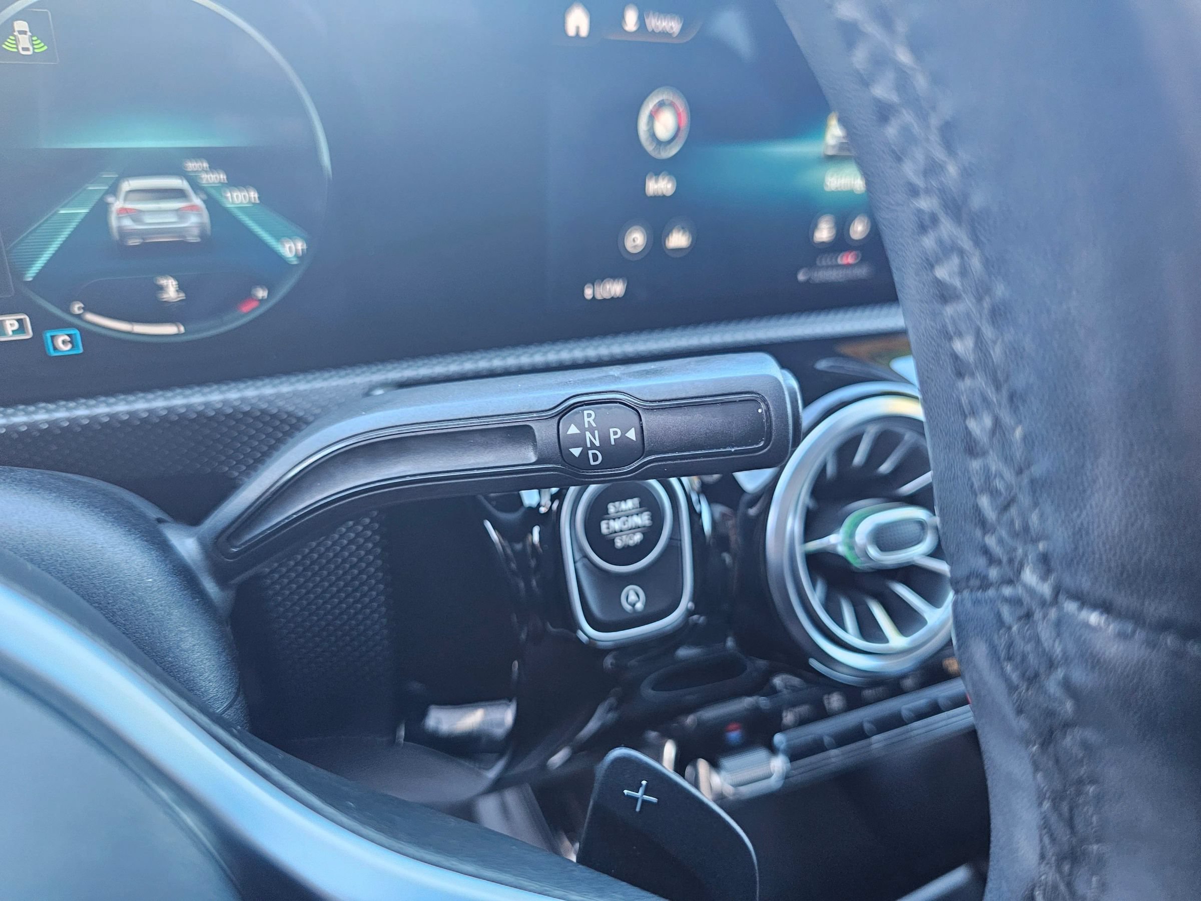 Used 2020 Mercedes-Benz A 220 4MATIC w/ Premium Package image 19
