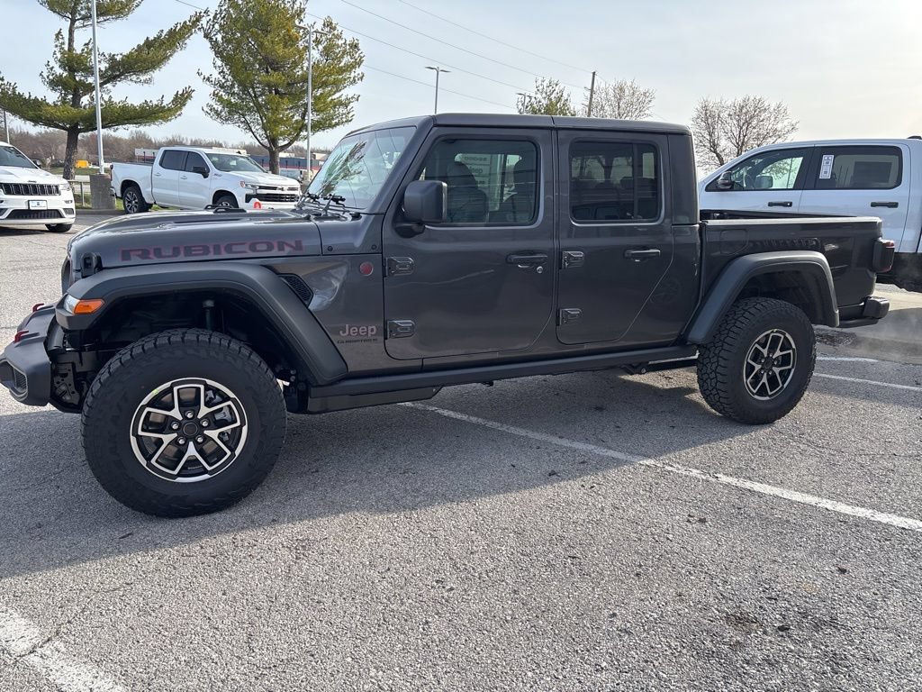 New 2026 Jeep Gladiator Rubicon w/ Steel Power Dome Hood Package AWD/4WD image 16