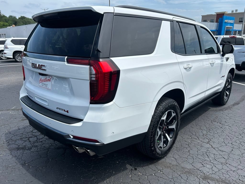 Used 2025 GMC Yukon AT4 w/ AT4 Premium Plus Package AWD/4WD image 5