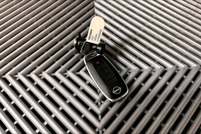 New 2025 Nissan Pathfinder Platinum w/ Lighting Package (N93) image 13