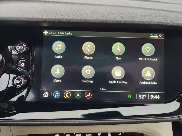 Used 2023 Buick Envision Avenir image 45