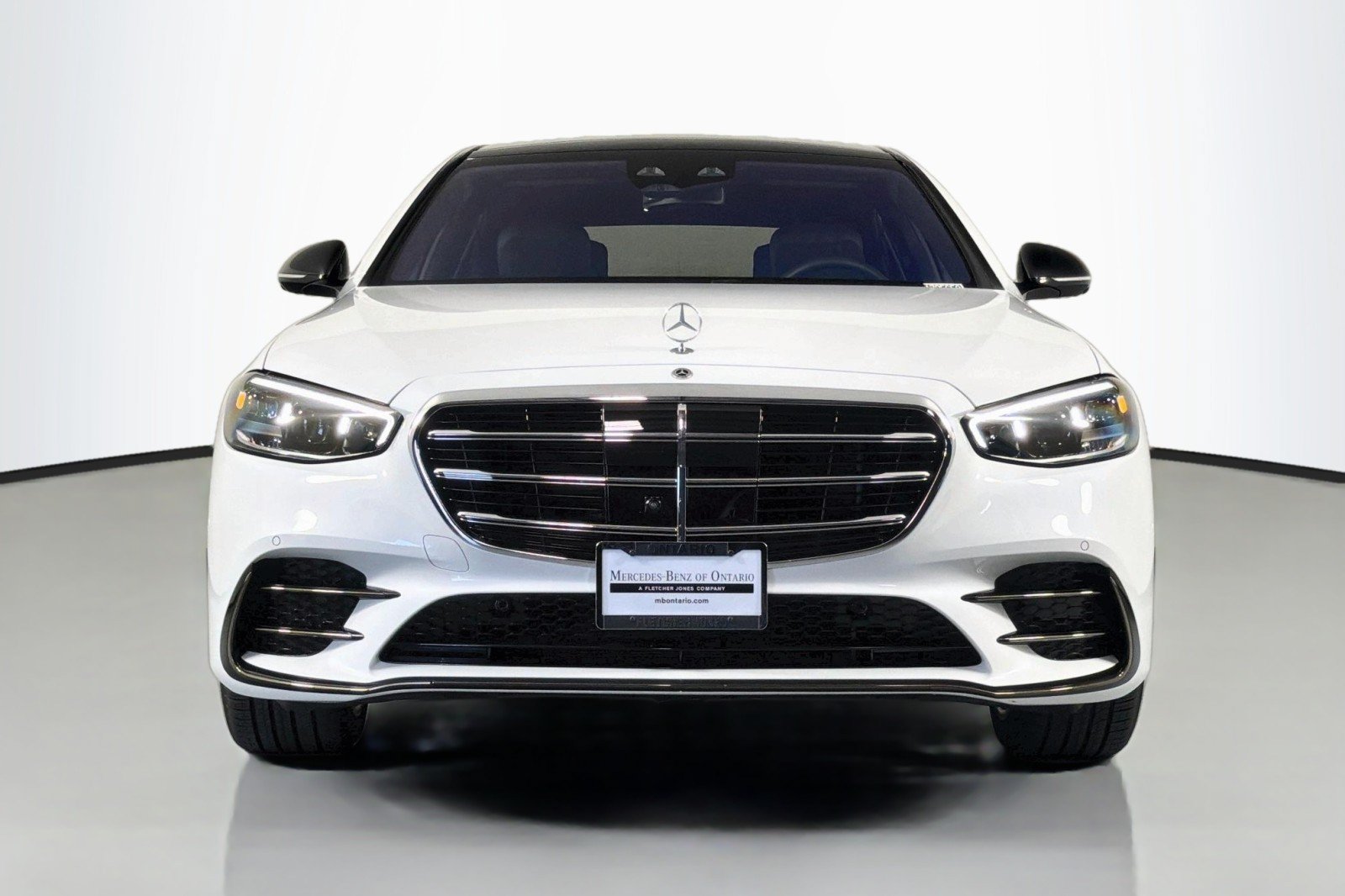 Certified 2026 Mercedes-Benz S 580e 4MATIC Sedan image 3