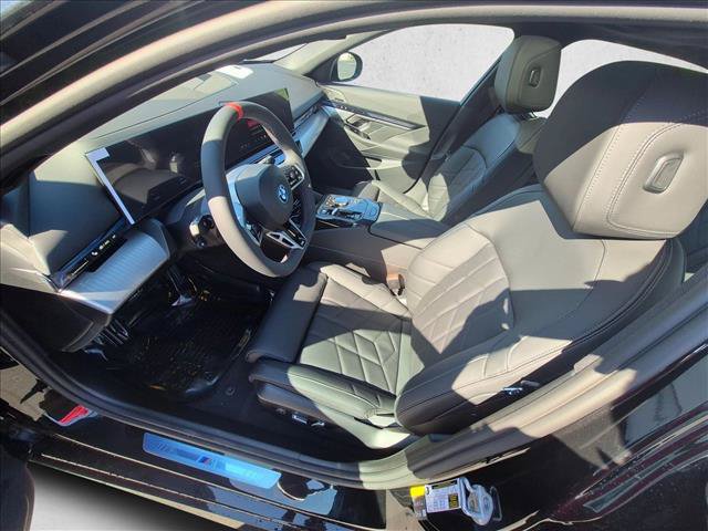 New 2026 BMW i5 M60 AWD/4WD image 11