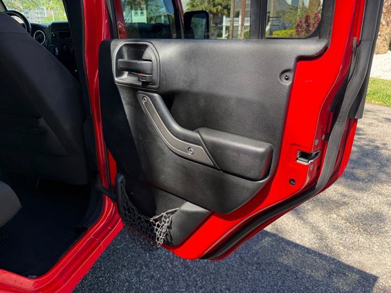 Used 2017 Jeep Wrangler Unlimited Sport w/ Quick Order Package 24S AWD/4WD image 18