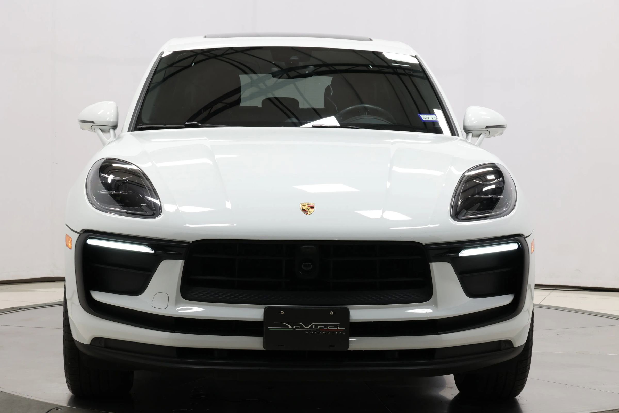 Used 2022 Porsche Macan image 86