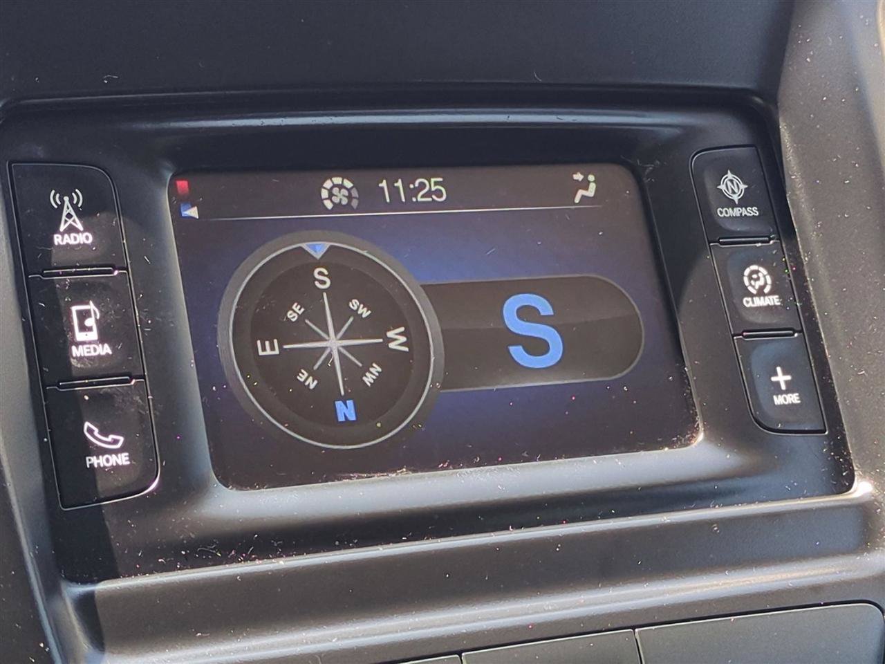 Used 2015 Chrysler 200 Limited FWD image 21