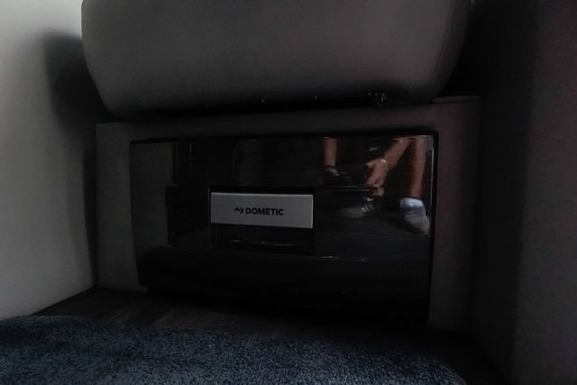 Used 2018 Mercedes-Benz Sprinter 3500 image 63