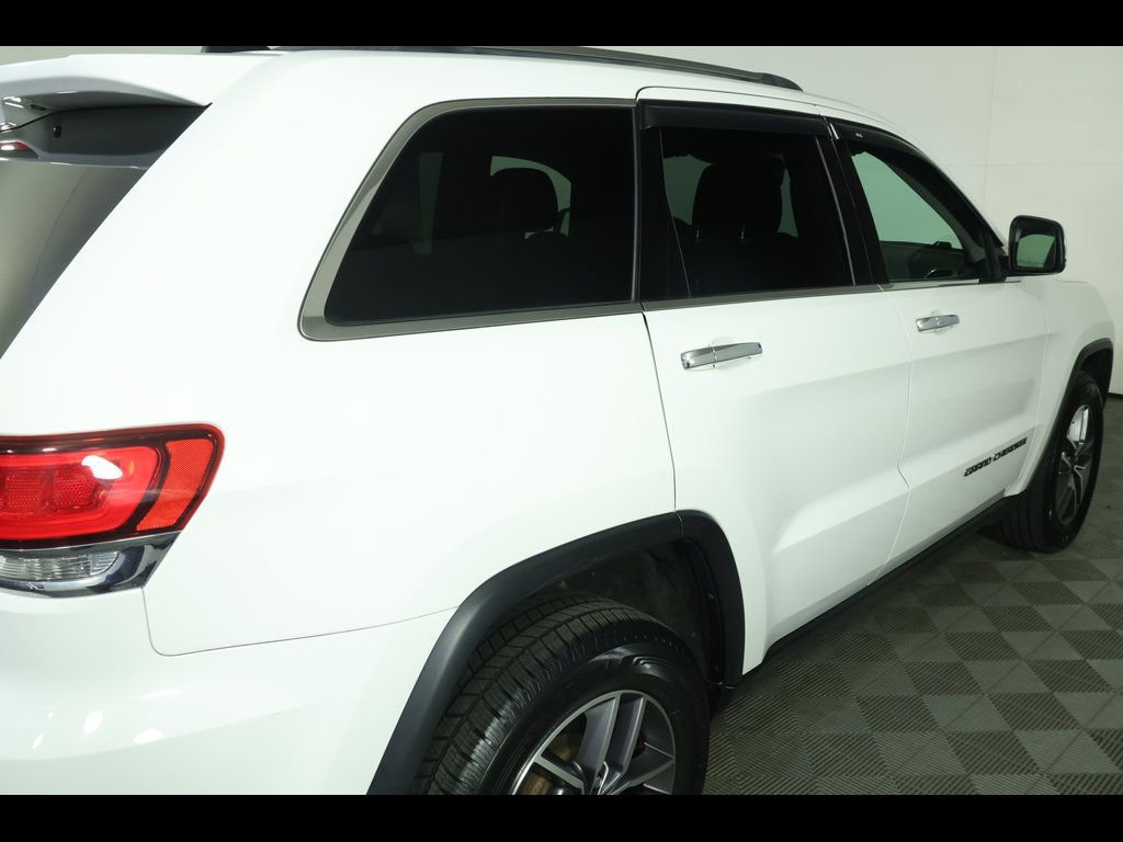 Used 2020 Jeep Grand Cherokee Limited AWD/4WD image 19