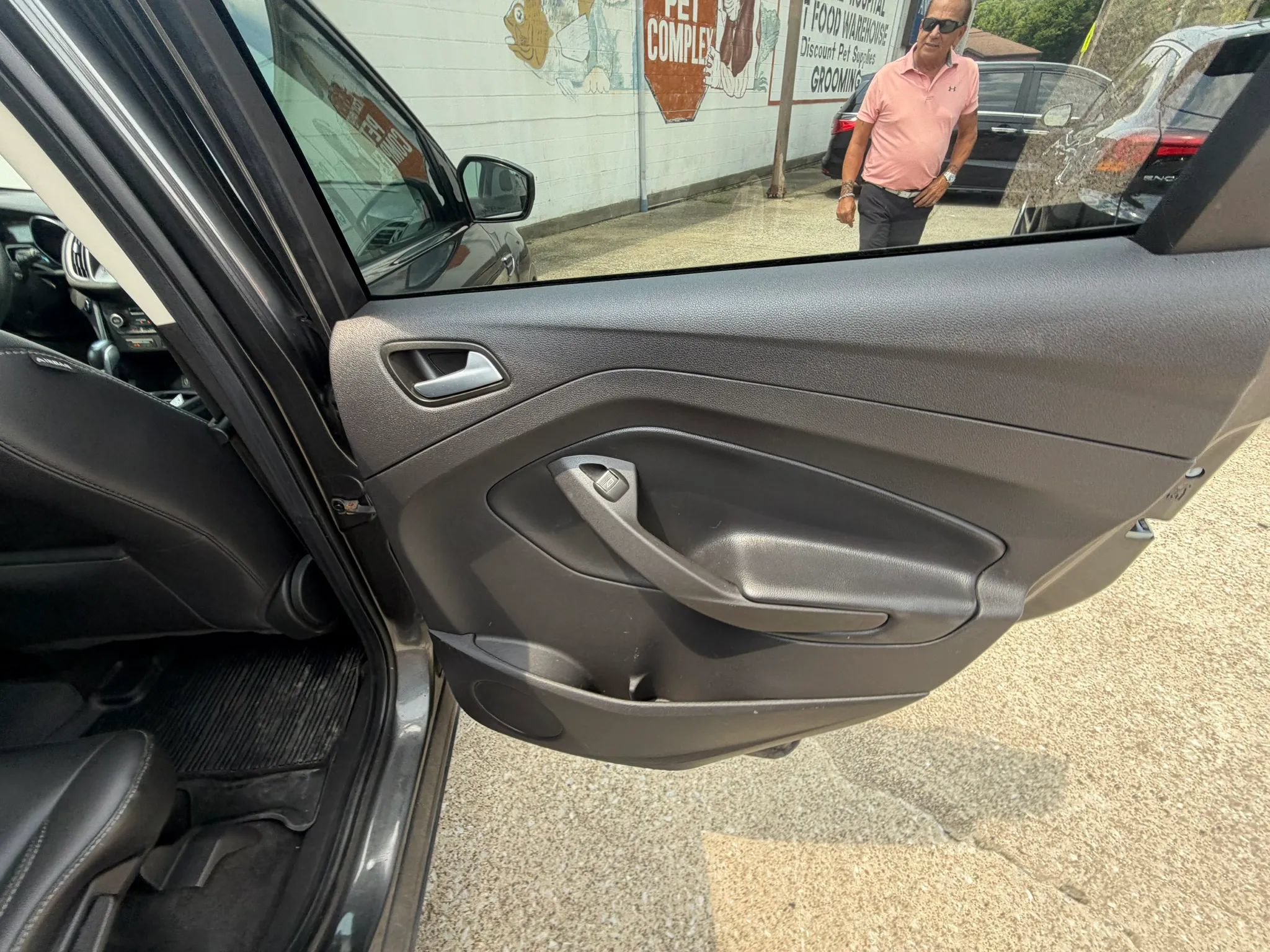 Used 2019 Ford Escape SEL AWD/4WD image 28