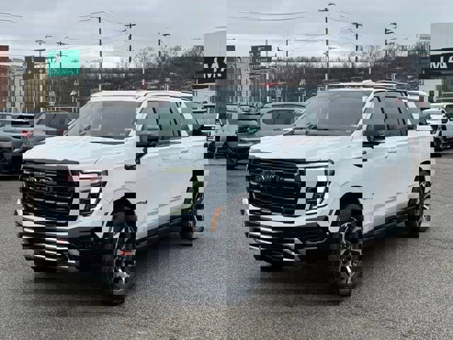 New 2026 GMC Yukon XL AT4 Ultimate w/ LPO, Floor Liner Package image 2