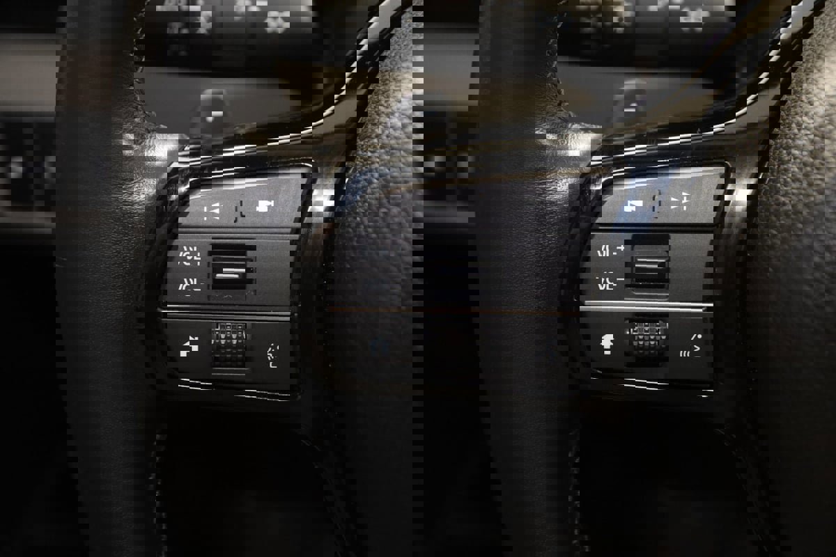 Used 2024 Honda Pilot Touring image 36