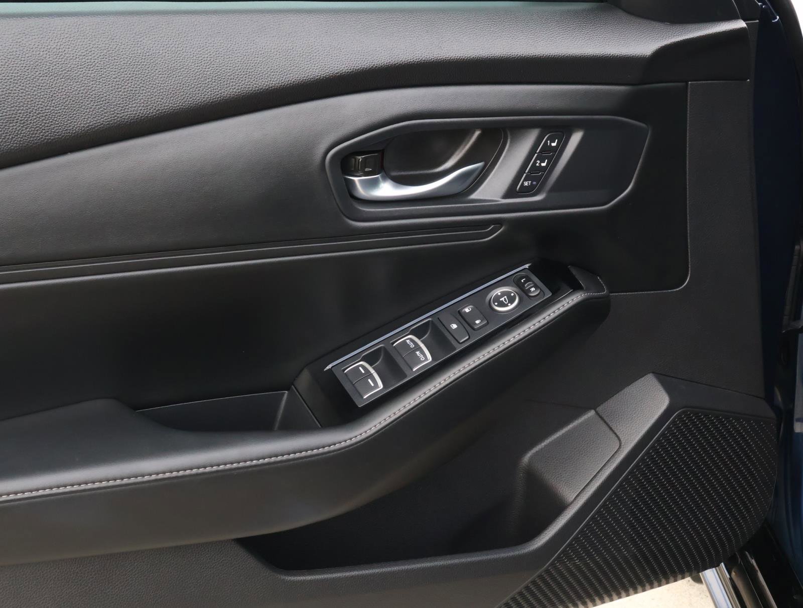 Used 2023 Honda Accord Touring image 16