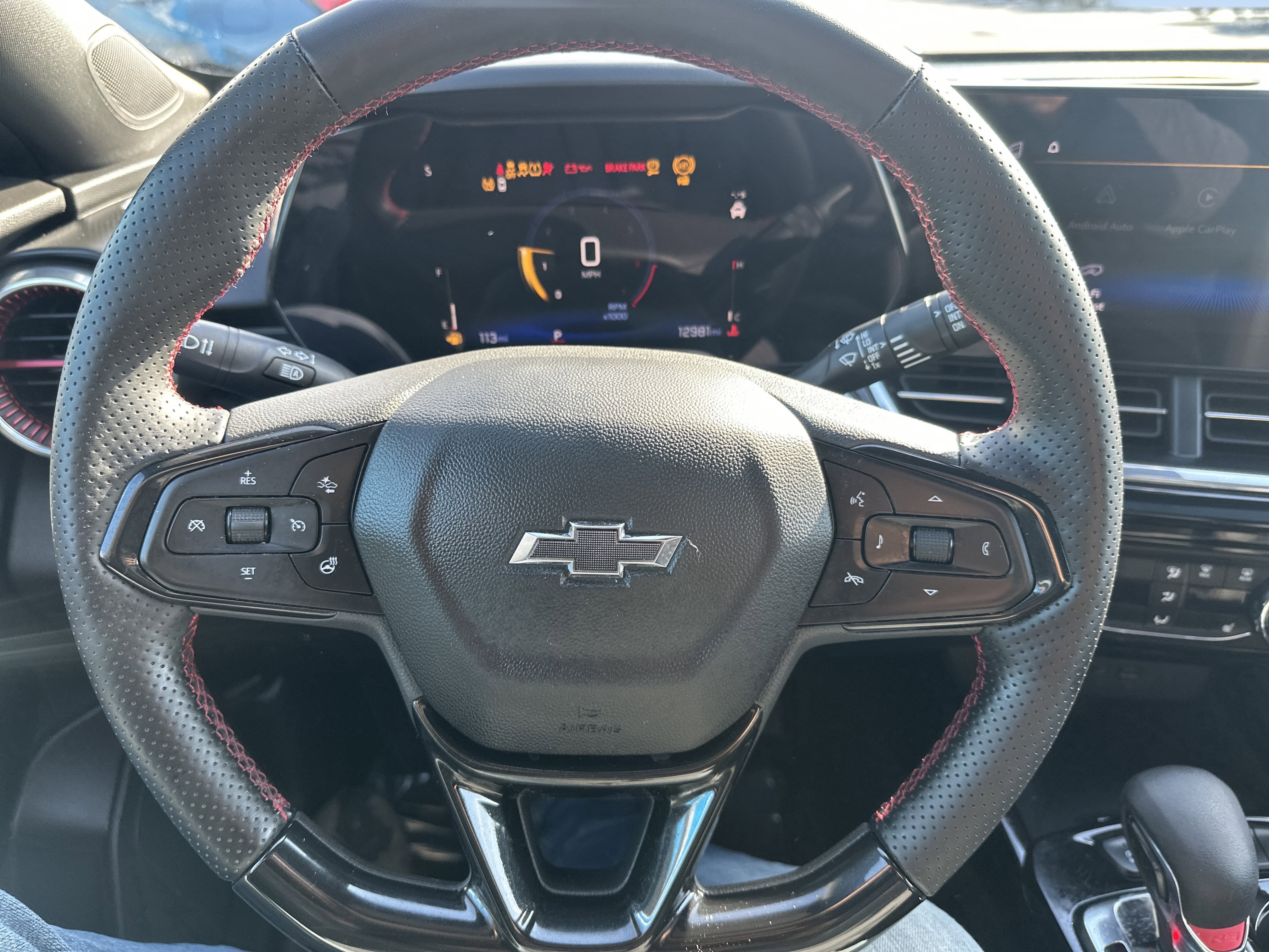 Certified 2024 Chevrolet Trax RS w/ Sunroof Package image 12