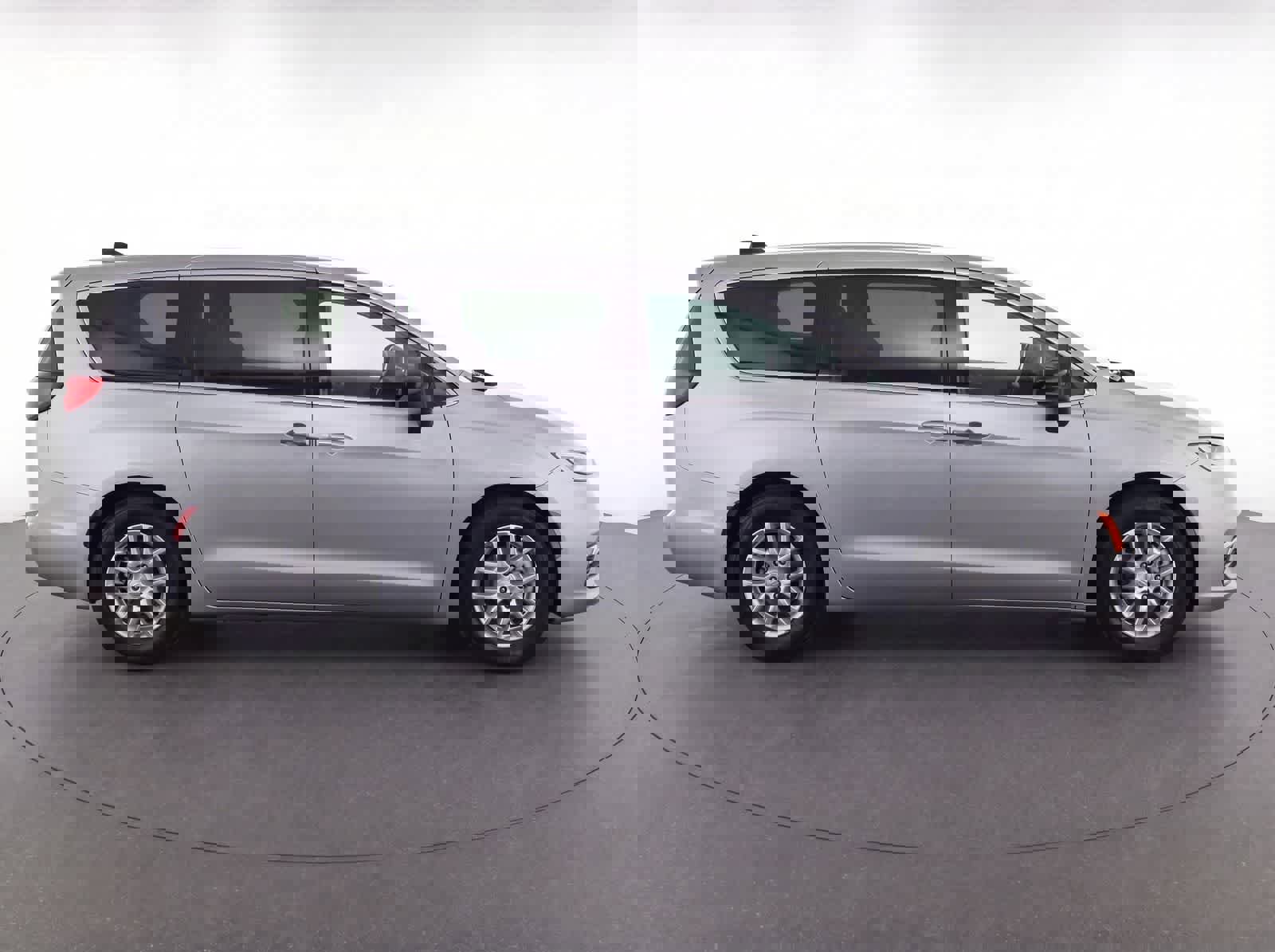 Used 2024 Chrysler Pacifica Touring-L image 8