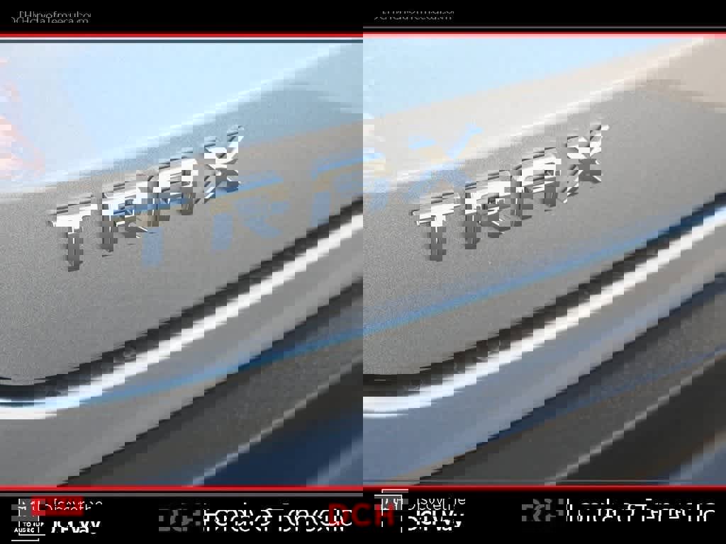 Used 2024 Chevrolet Trax LS w/ Driver Confidence Package image 7