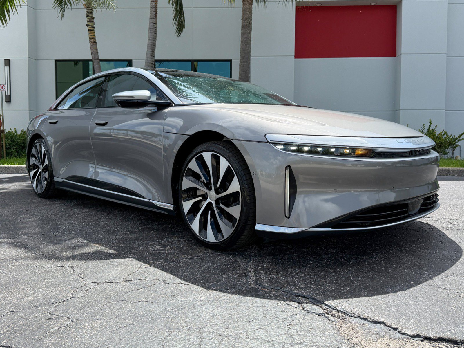 Used 2022 Lucid Air Grand Touring AWD/4WD image 6