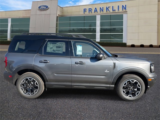 New 2025 Ford Bronco Sport Outer Banks image 8