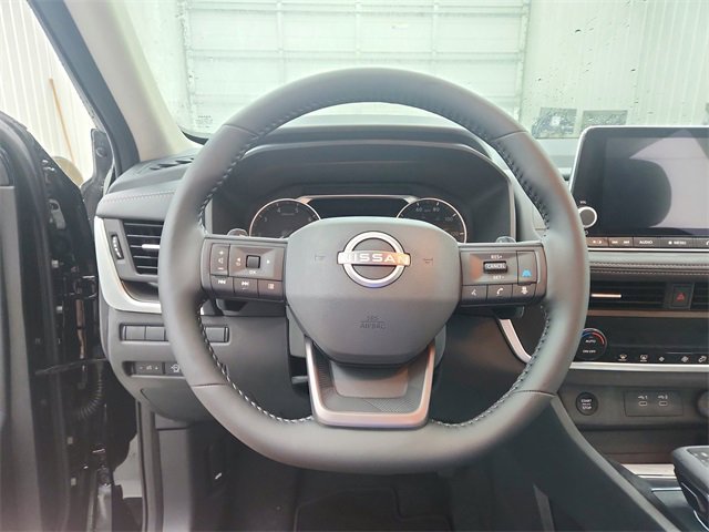 New 2025 Nissan Rogue SV image 21