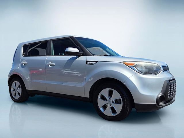 Used 2016 Kia Soul w/ Convenience Package FWD image 2