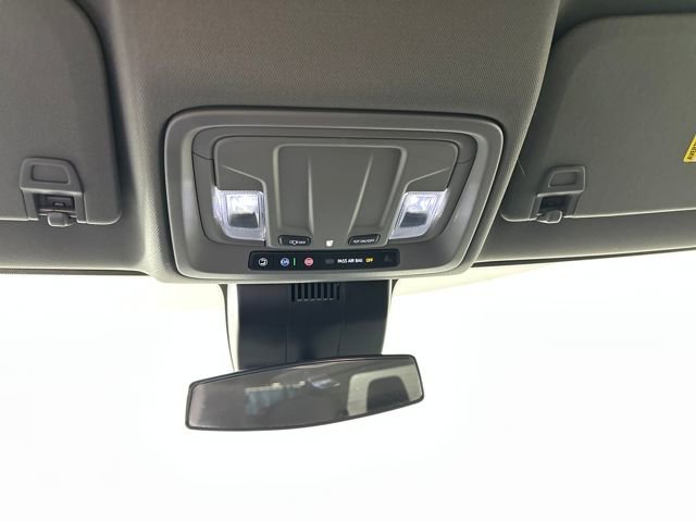 Used 2023 Chevrolet Silverado 1500 RST image 24