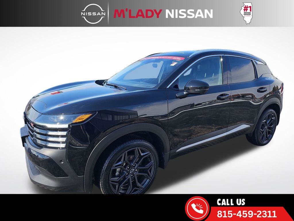 Used 2025 Nissan Kicks SR image 3