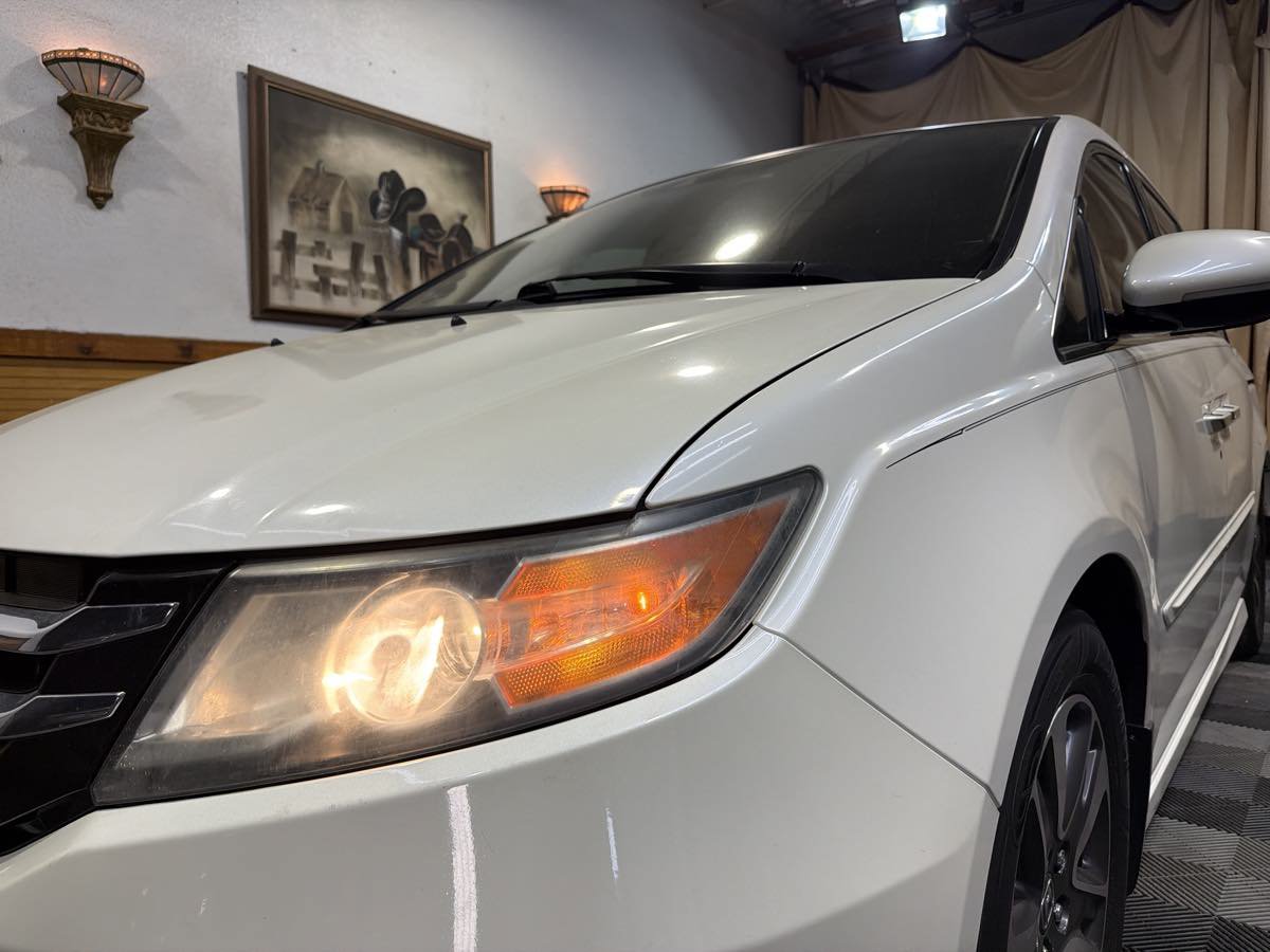 Used 2015 Honda Odyssey Touring Elite image 8