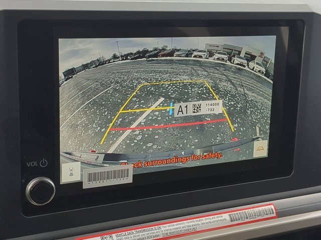 Used 2025 Toyota Tacoma SR5 image 12