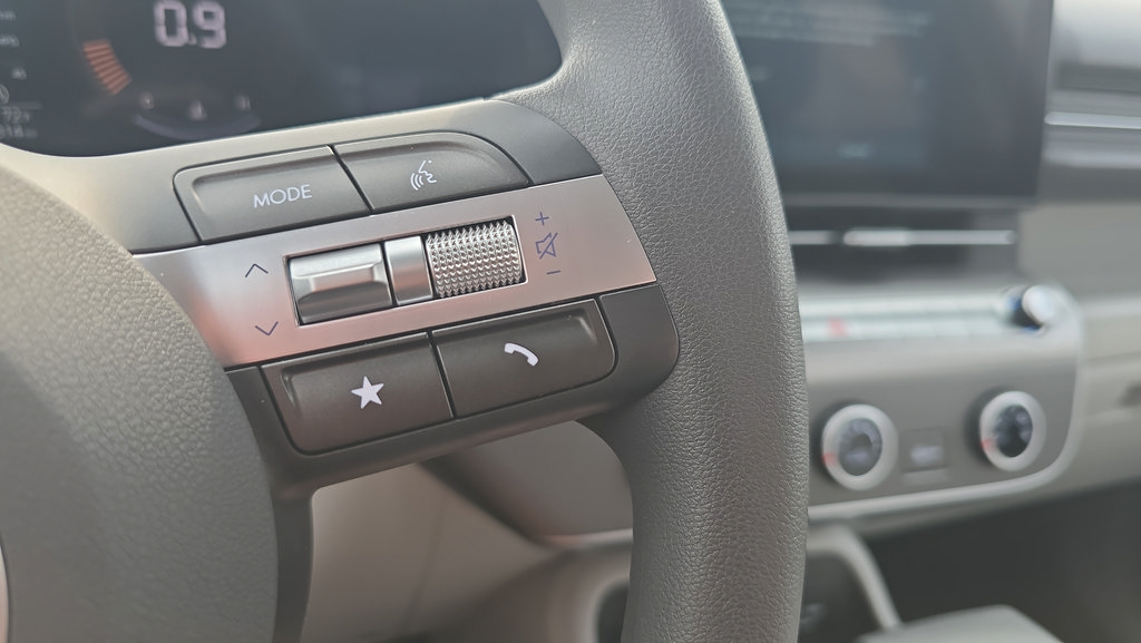 Certified 2026 Hyundai Kona SE AWD/4WD image 25
