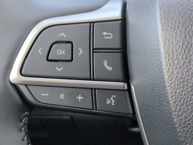 Certified 2026 Toyota Highlander XLE image 18