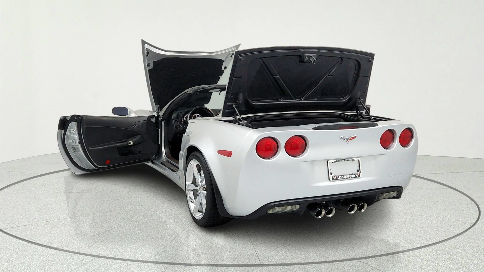 Used 2010 Chevrolet Corvette Grand Sport w/ Preferred Equipment Group RWD image 11