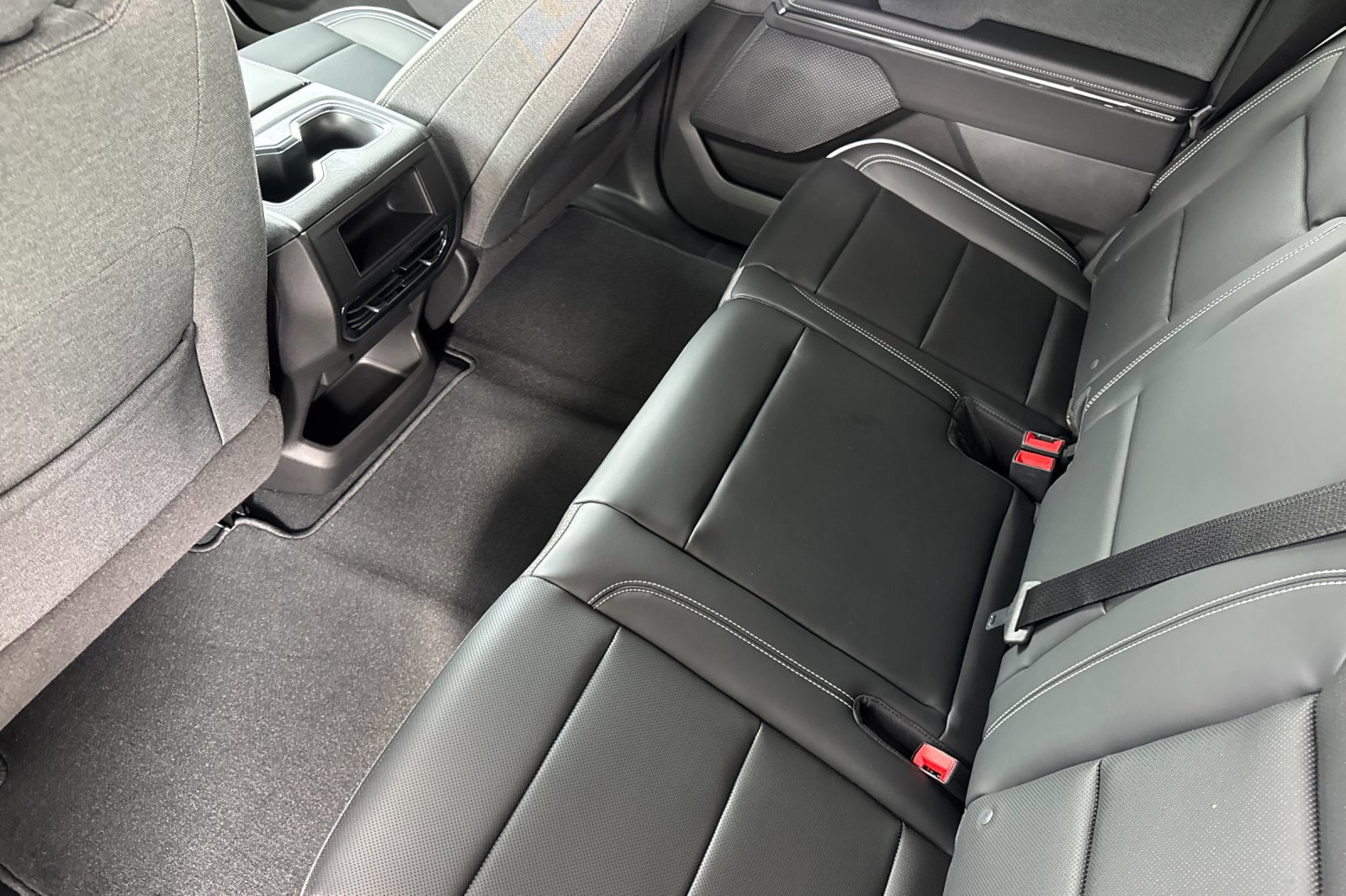 New 2026 GMC Sierra EV Elevation image 13