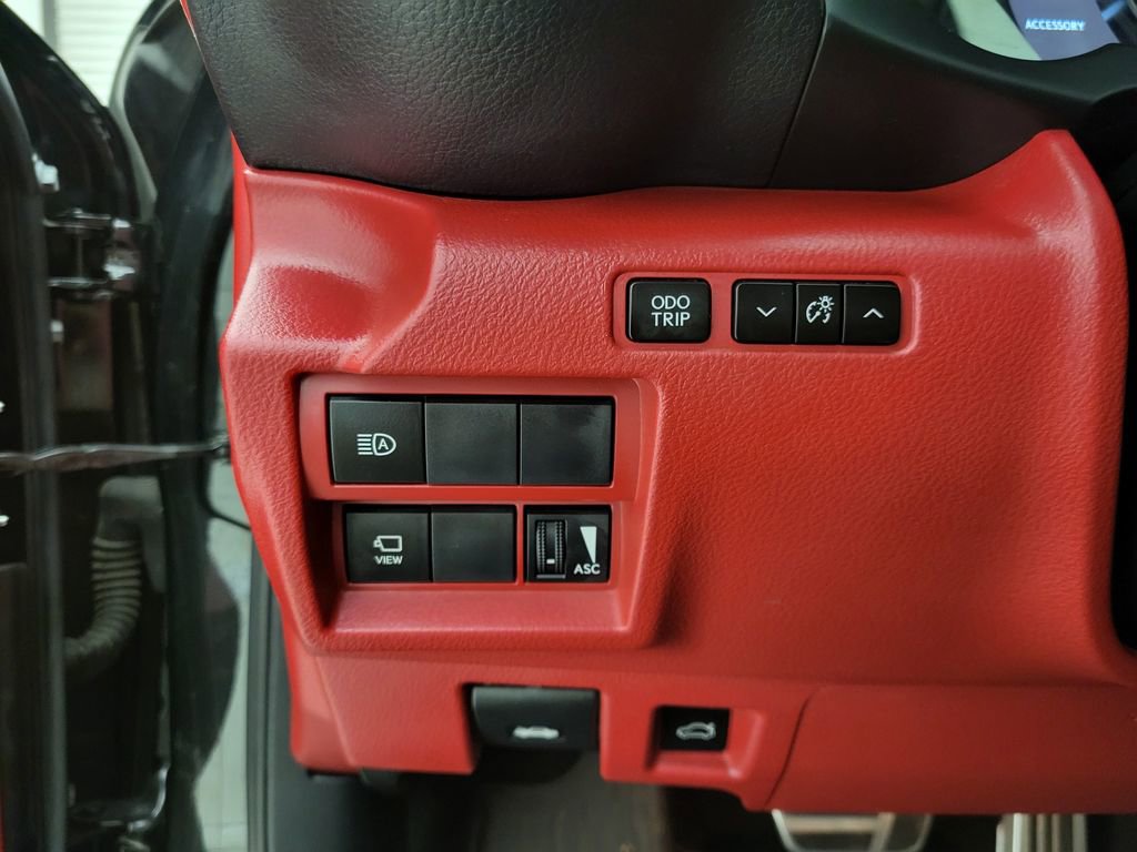 Used 2023 Lexus IS 350 F Sport image 4