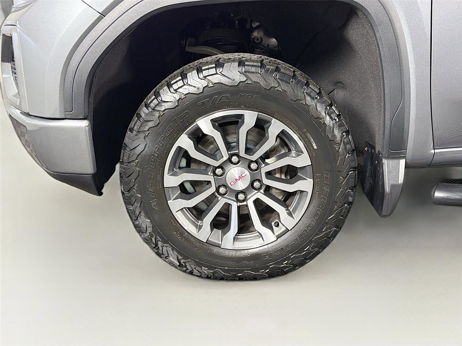 Used 2022 GMC Sierra 1500 AT4 w/ AT4 Preferred Package image 32