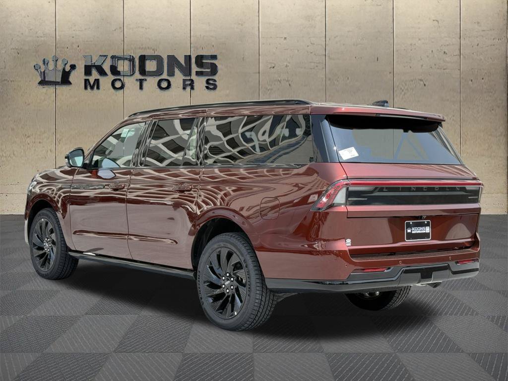 New 2027 Lincoln Navigator L Reserve w/ Jet Appearance Package AWD/4WD image 3