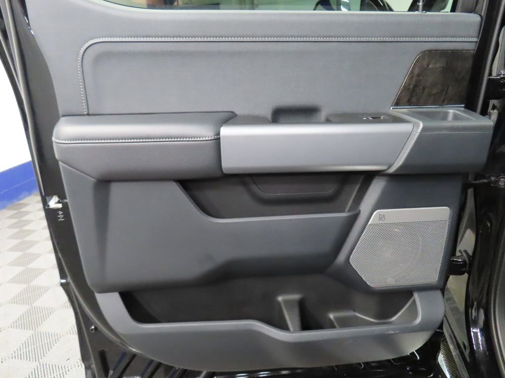 Used 2024 Ford F350 Lariat w/ Chrome Package image 74
