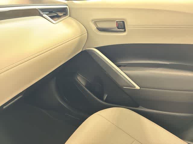 Used 2024 Toyota Corolla Cross LE FWD image 31