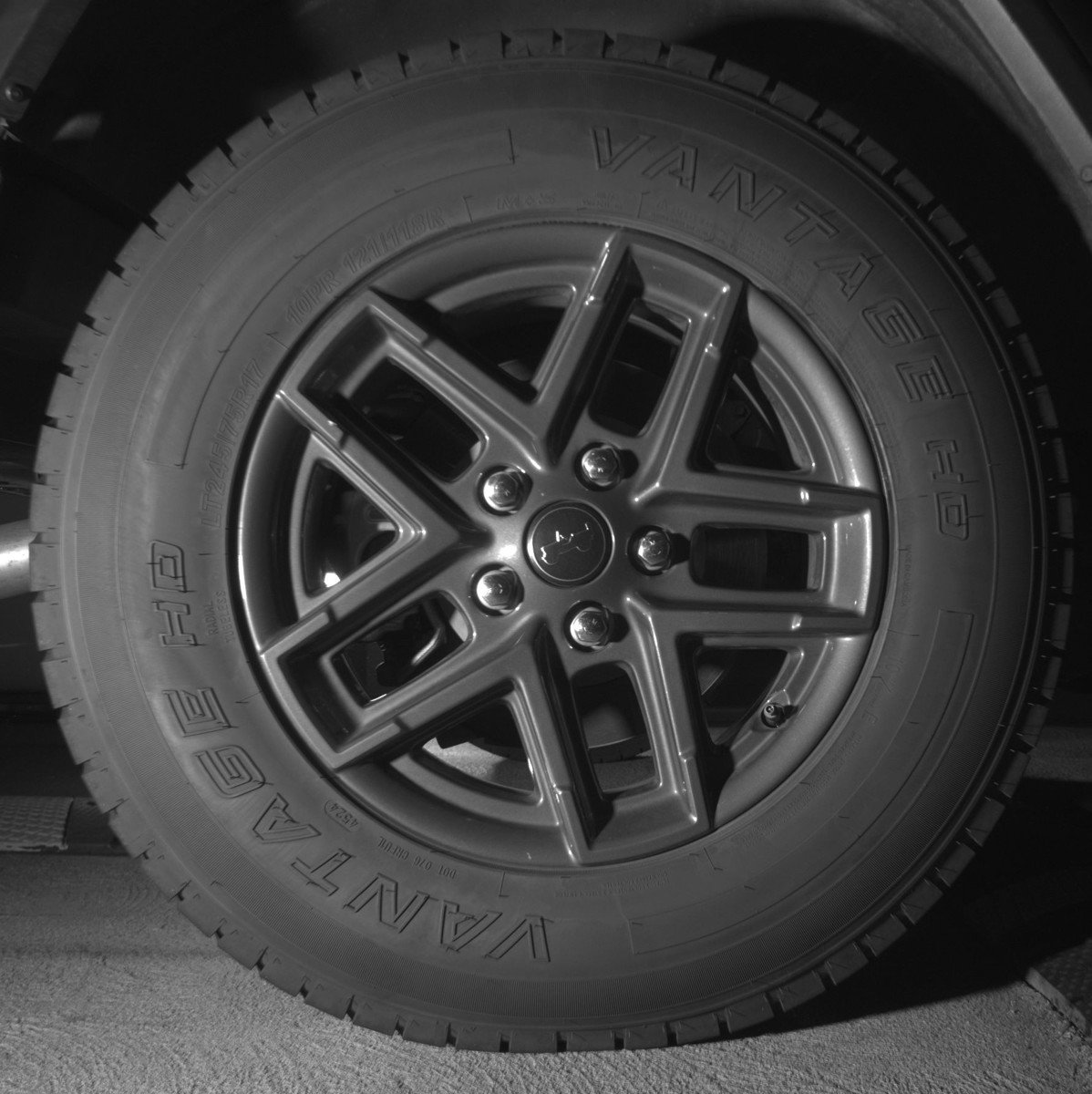 Used 2025 Jeep Wrangler Sport S AWD/4WD image 15