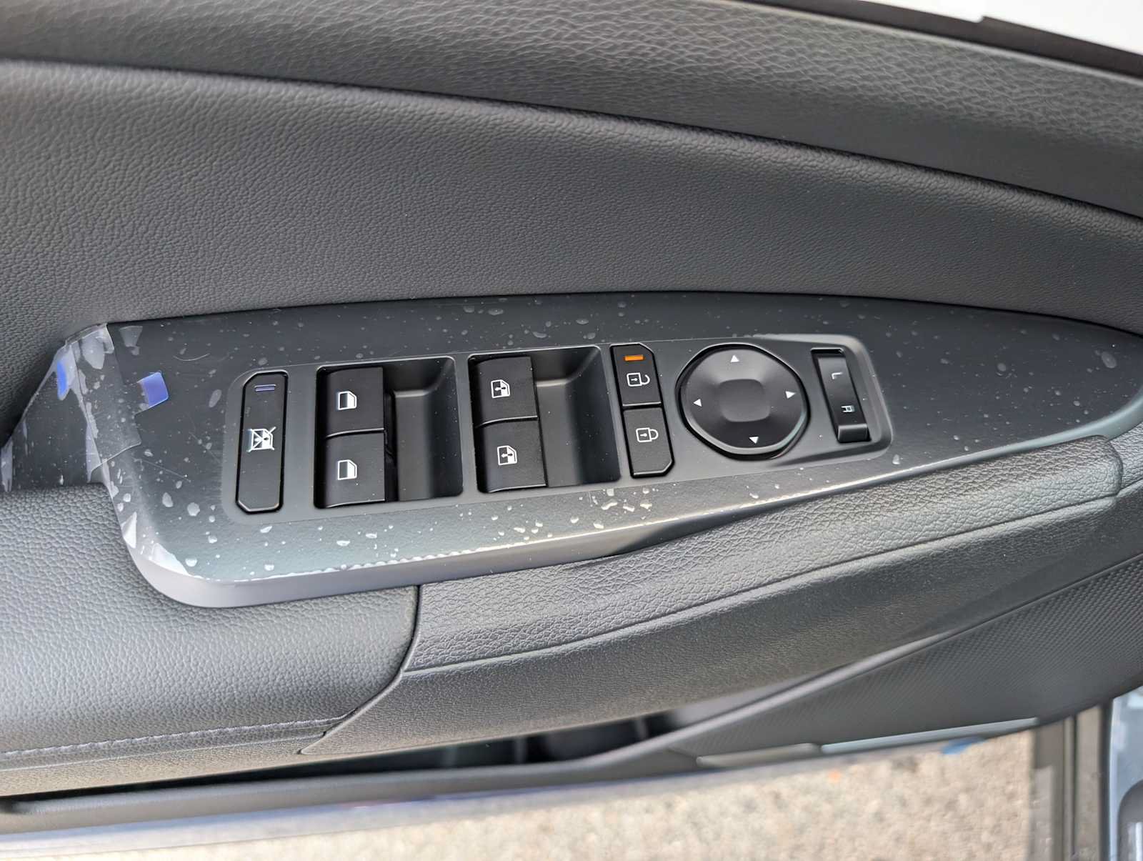 New 2026 Kia Sportage EX AWD/4WD image 30