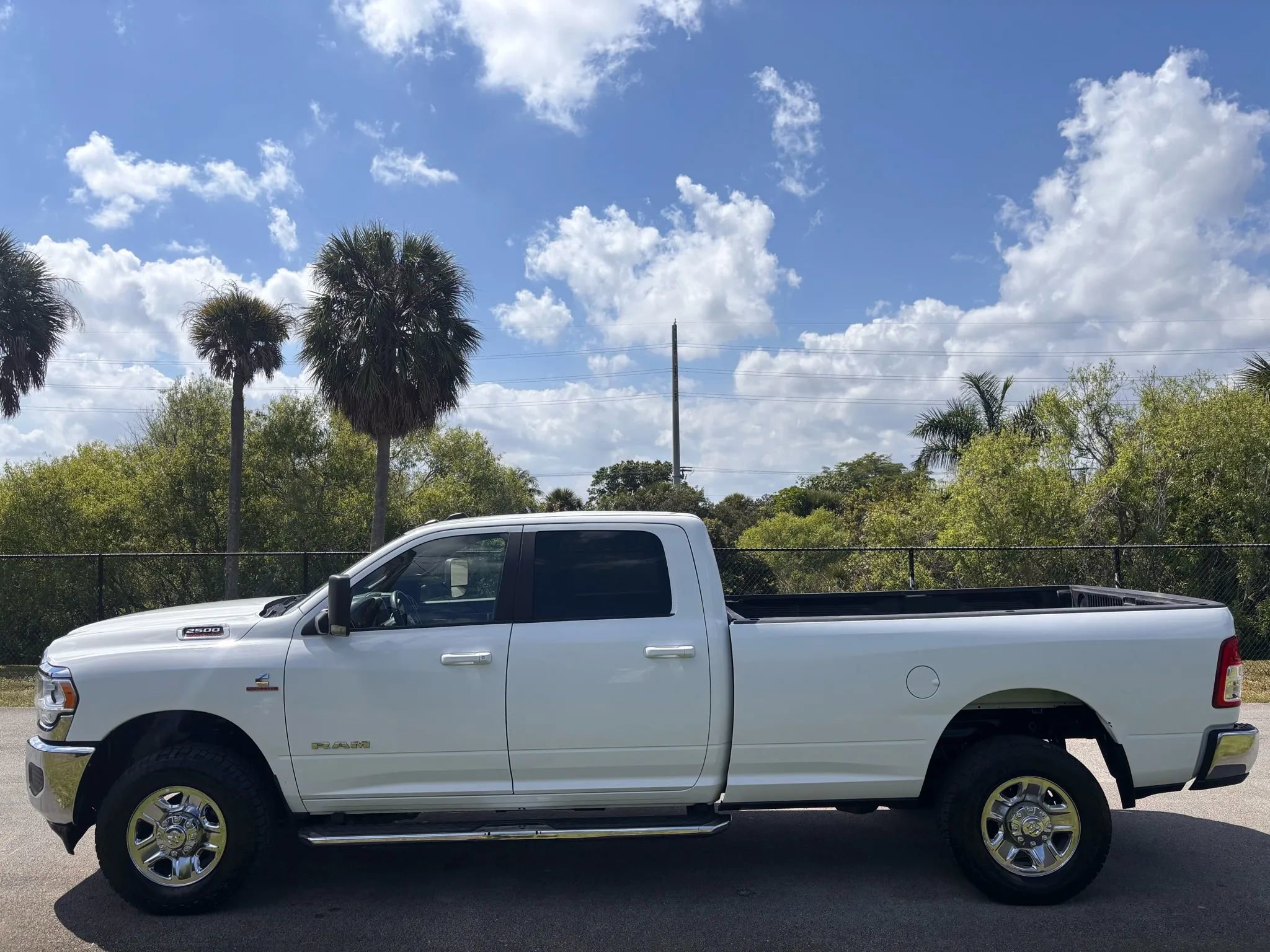 Used 2022 RAM 2500 Lone Star image 9
