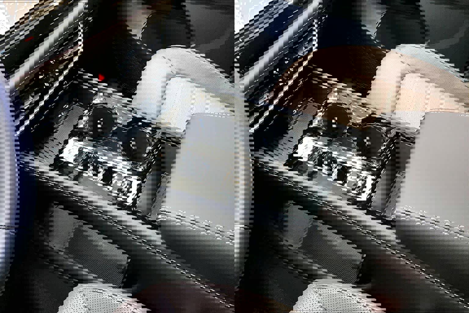 New 2026 Volkswagen Atlas SEL image 10