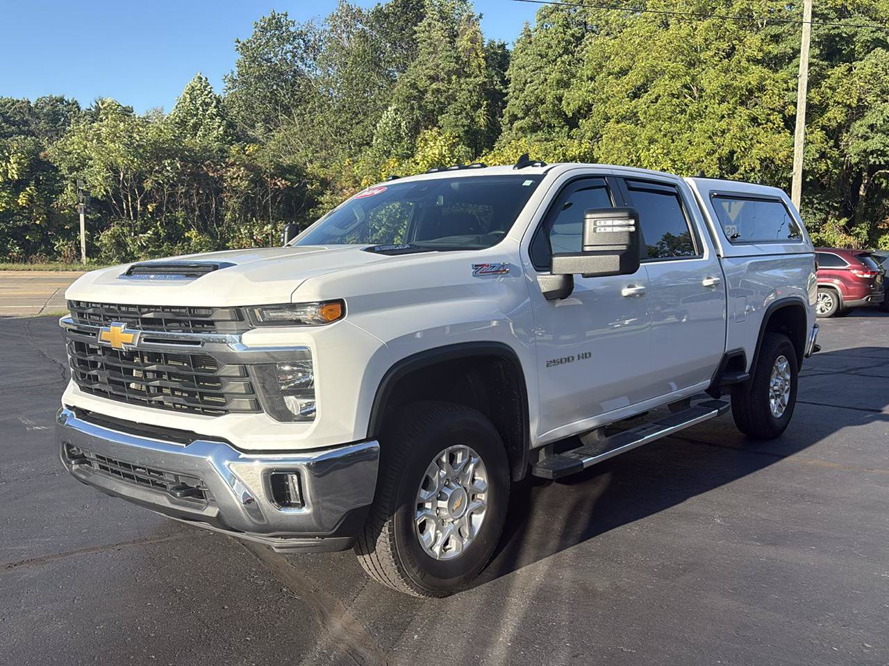 Used 2024 Chevrolet Silverado 2500 LT w/ All Star Edition AWD/4WD image 3